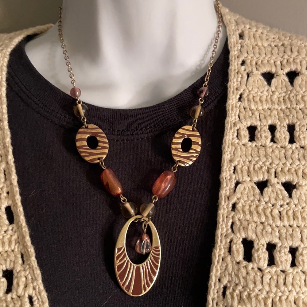 Necklace and Earring Set.  Handmade.   BL/Jewelry